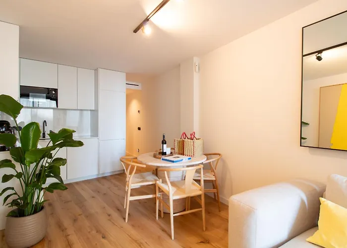 Edition 309 - Beachfront Loft By Lovelystay Apartmán