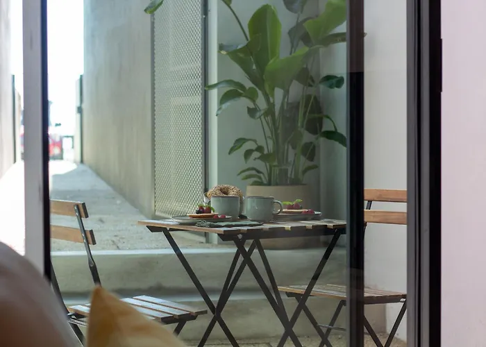 Edition 309 - Beachfront Loft By Lovelystay * פורטו